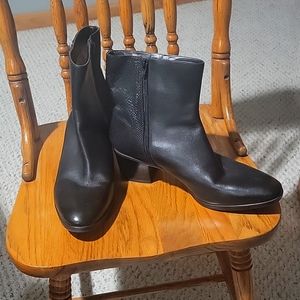 Women's size 12 boots.